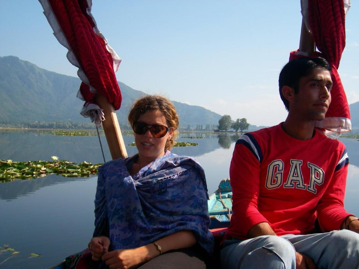 Houseboat Zaindari Palace Srīnagar المظهر الخارجي الصورة