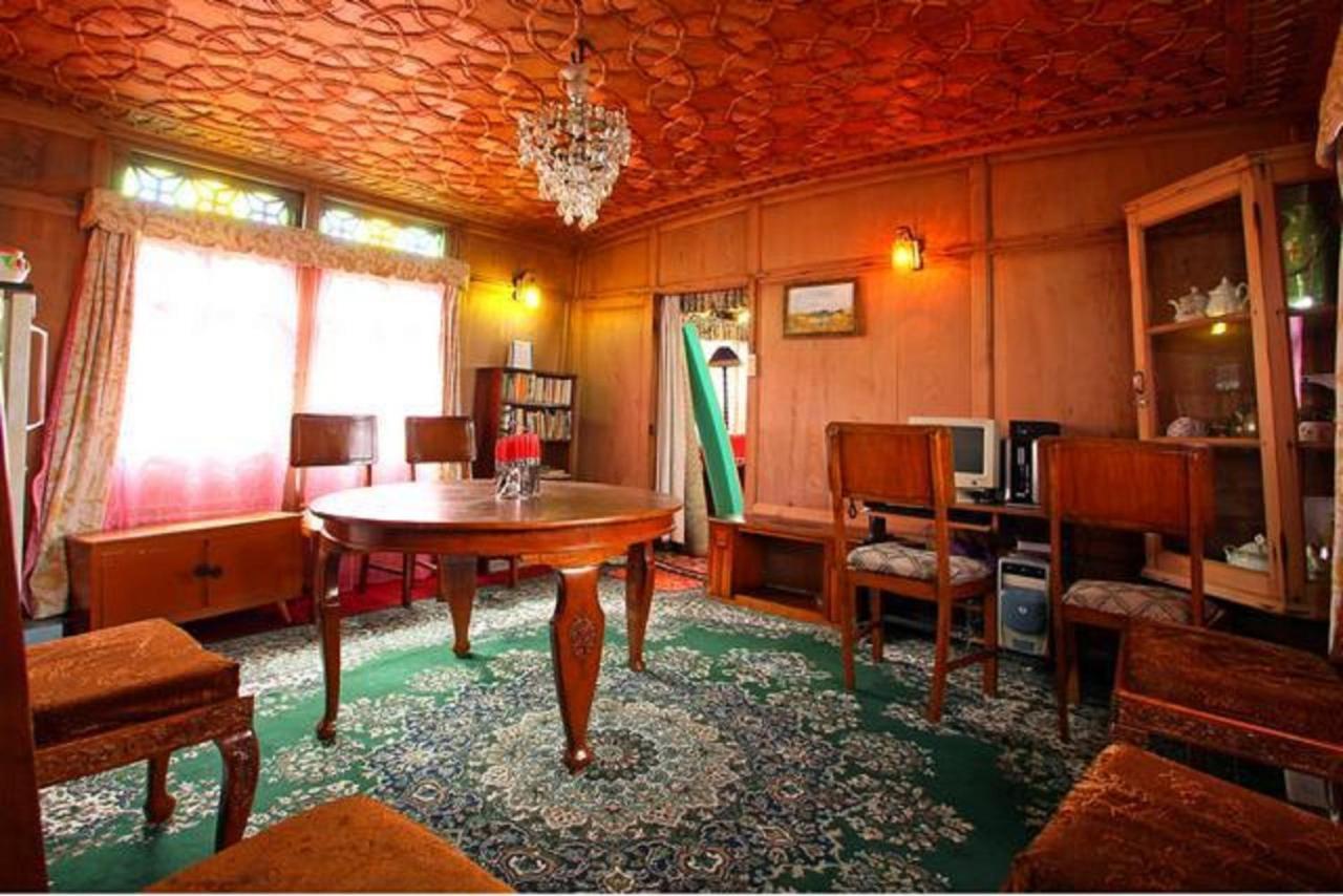 Houseboat Zaindari Palace Srīnagar المظهر الخارجي الصورة