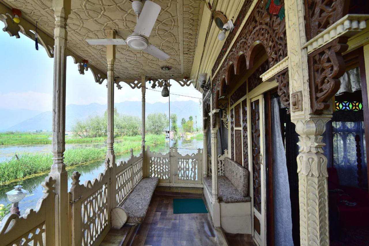 Houseboat Zaindari Palace Srīnagar المظهر الخارجي الصورة