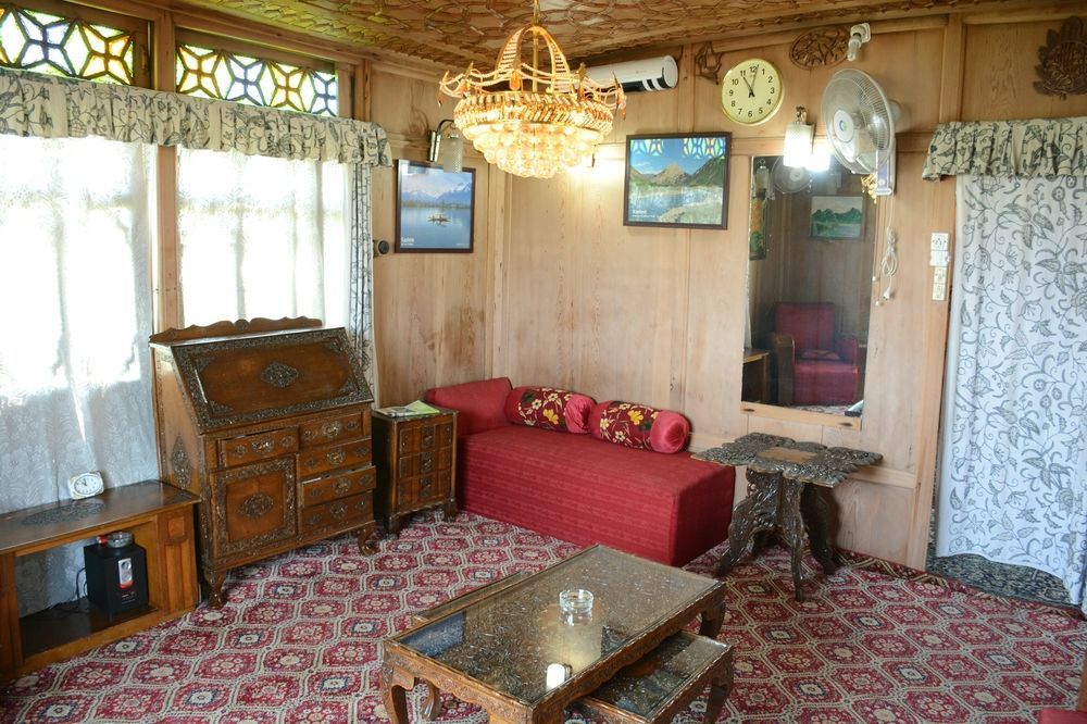 Houseboat Zaindari Palace Srīnagar المظهر الخارجي الصورة