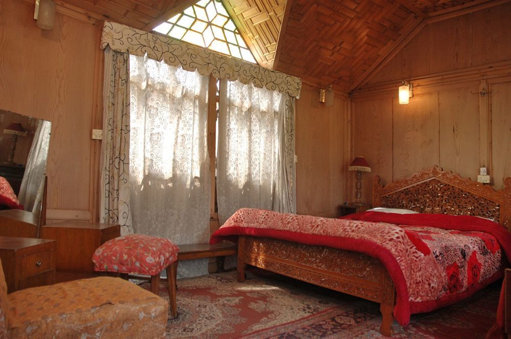 Houseboat Zaindari Palace Srīnagar المظهر الخارجي الصورة